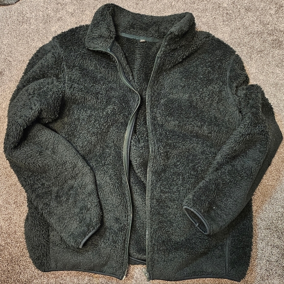 Uniqlo Fluffy Yarn Fleece Full-zip Jacket Men's Xlarge UGC w/o flaws Dark Green - Picture 8 of 11
